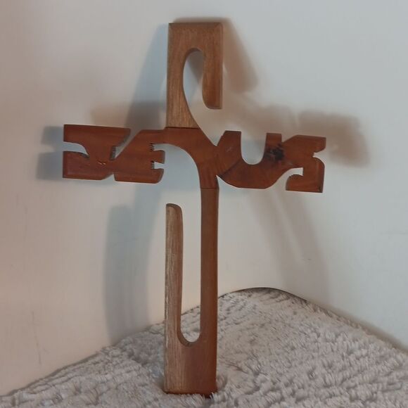 Vtg. Wooden Jesus Cross Decor - Picture 5 of 5